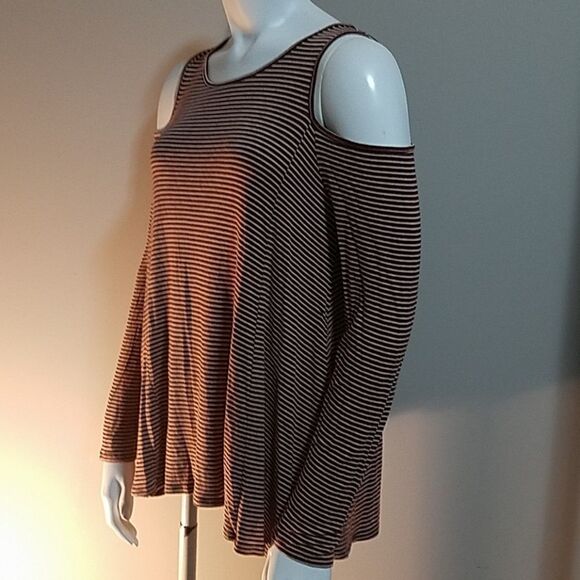 Lush Brown & White Striped Cold Shoulder Top (M) - Picture 1 of 6